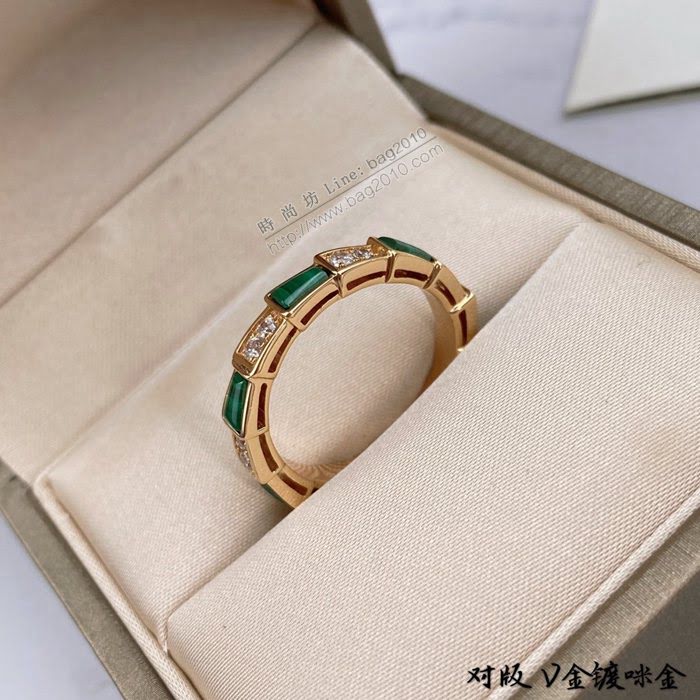 Bvlgari飾品 寶格麗天然孔雀石貝殼蛇戒指  zgbq3301
